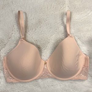 Natori, Blush pink, underwire, t-shirt bra.